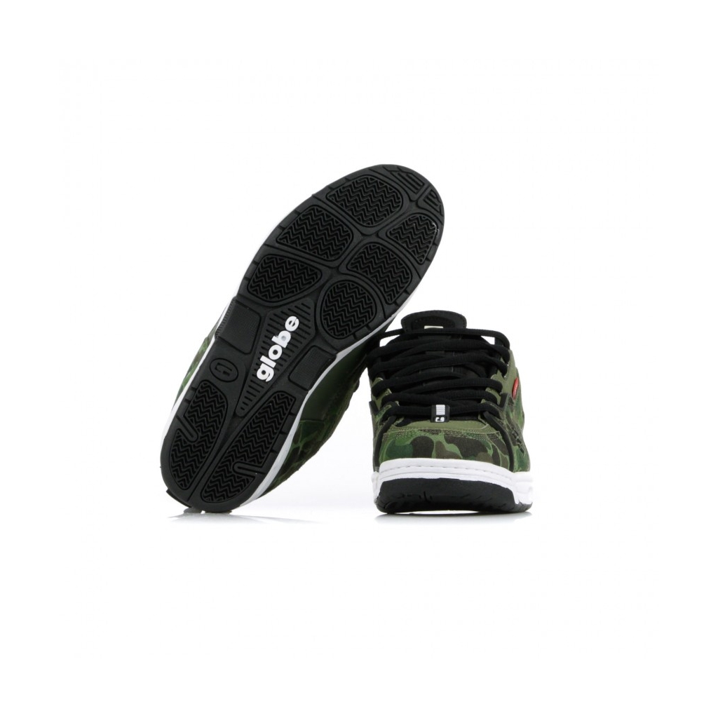 Camo on sale skate shoes