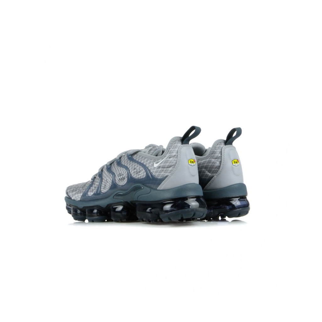 nike vapormax plus material