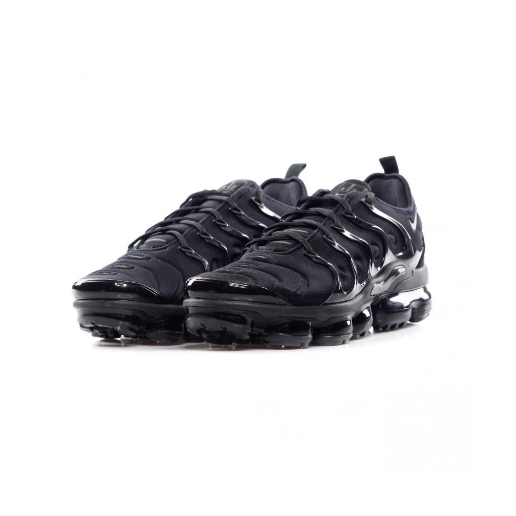 LOW SHOE AIR VAPORMAX PLUS BLACK / BLACK / DARK GRAY