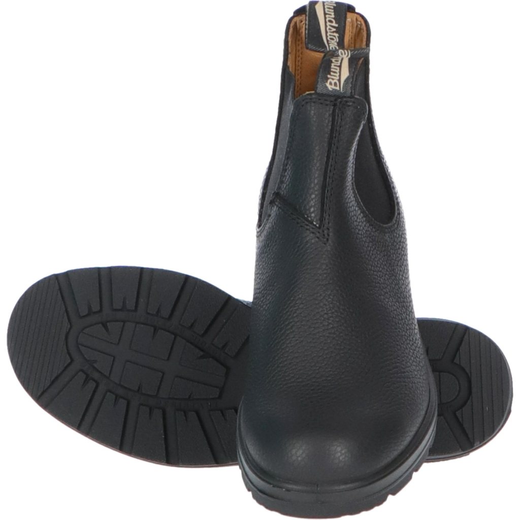 blundstone black pebble