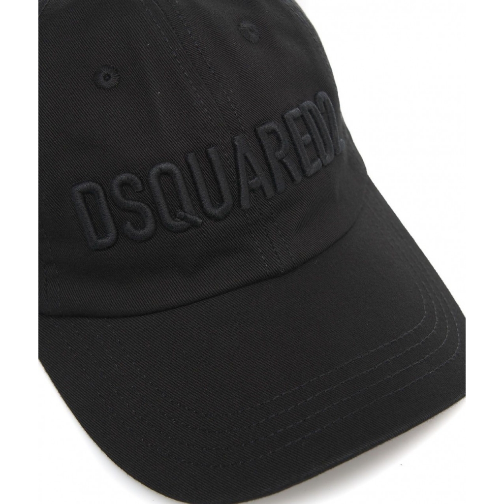 Baseball cap con logo nero