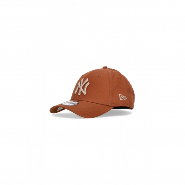 cappellino visiera curva uomo mlb league essential 940 neyyan EARTH BROWN/STONE