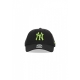 cappellino visiera curva uomo mlb mvp neyyan BLACK/FLUO GREEN