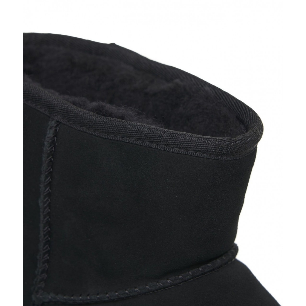 Boots Classic Mini Platform nero