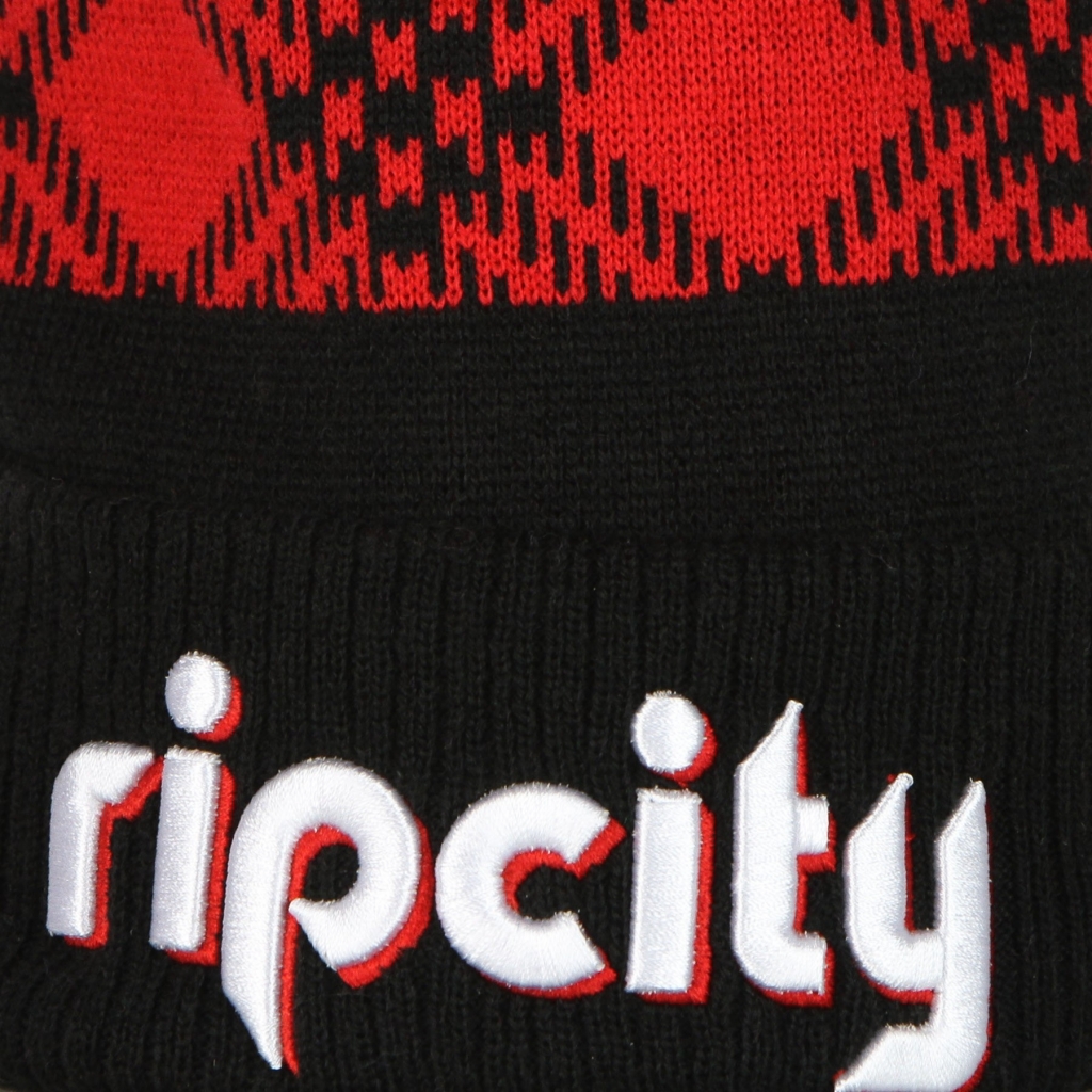 cappello pom pom uomo nba city off knit porbla ORIGINAL TEAM COLORS