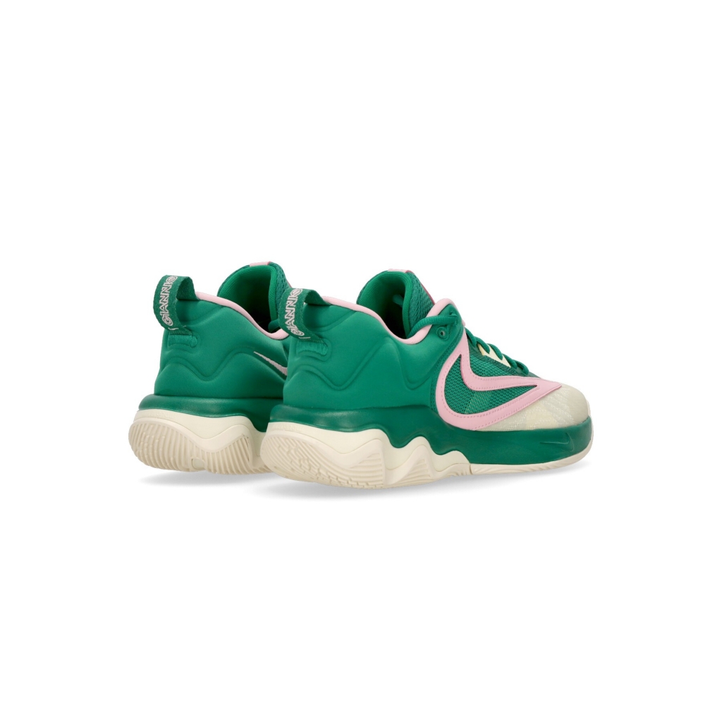 scarpa basket uomo giannis immortality 3 5 the hard way MALACHITE/MALACHITE/MED SOFT PINK