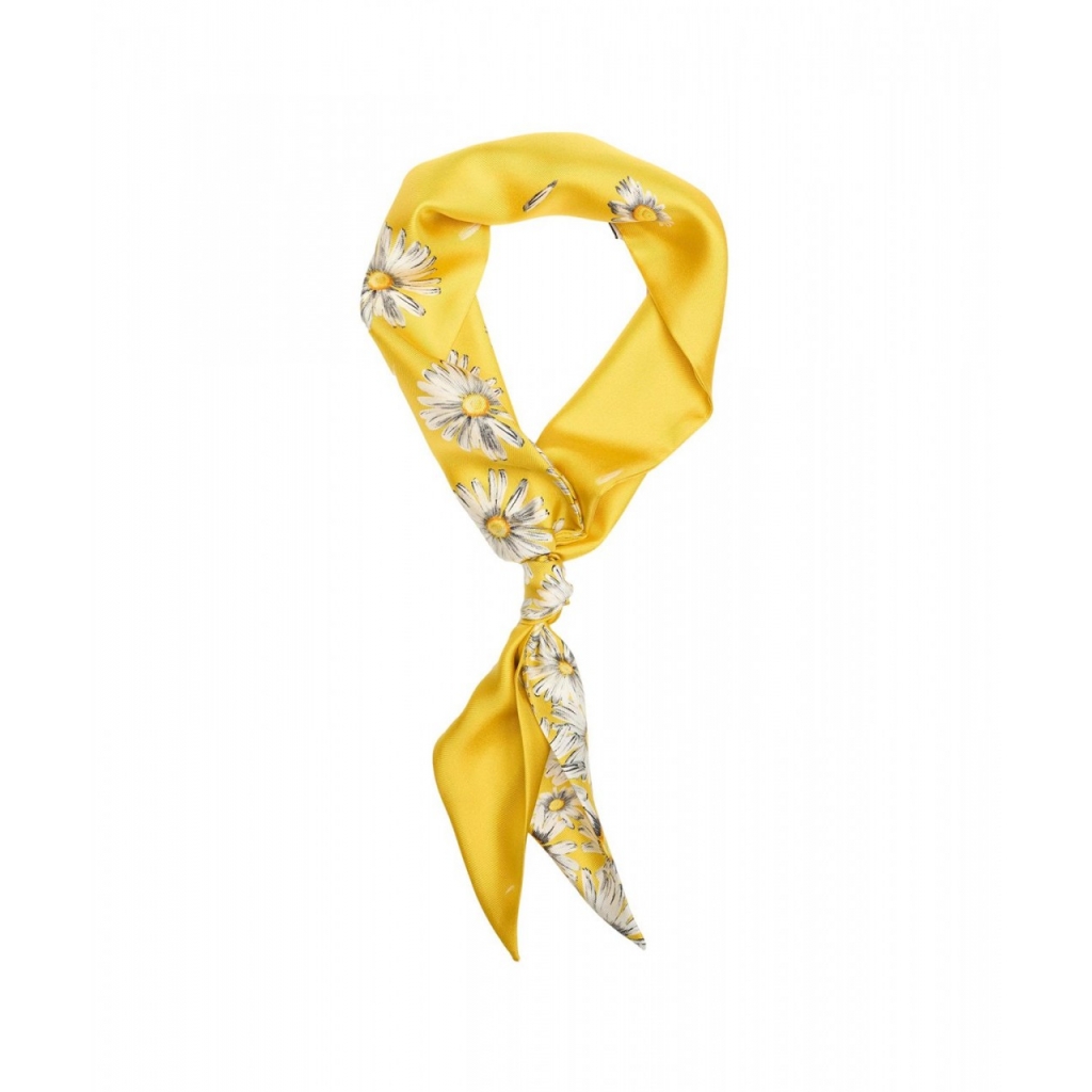 Foulard di seta con motivo giallo