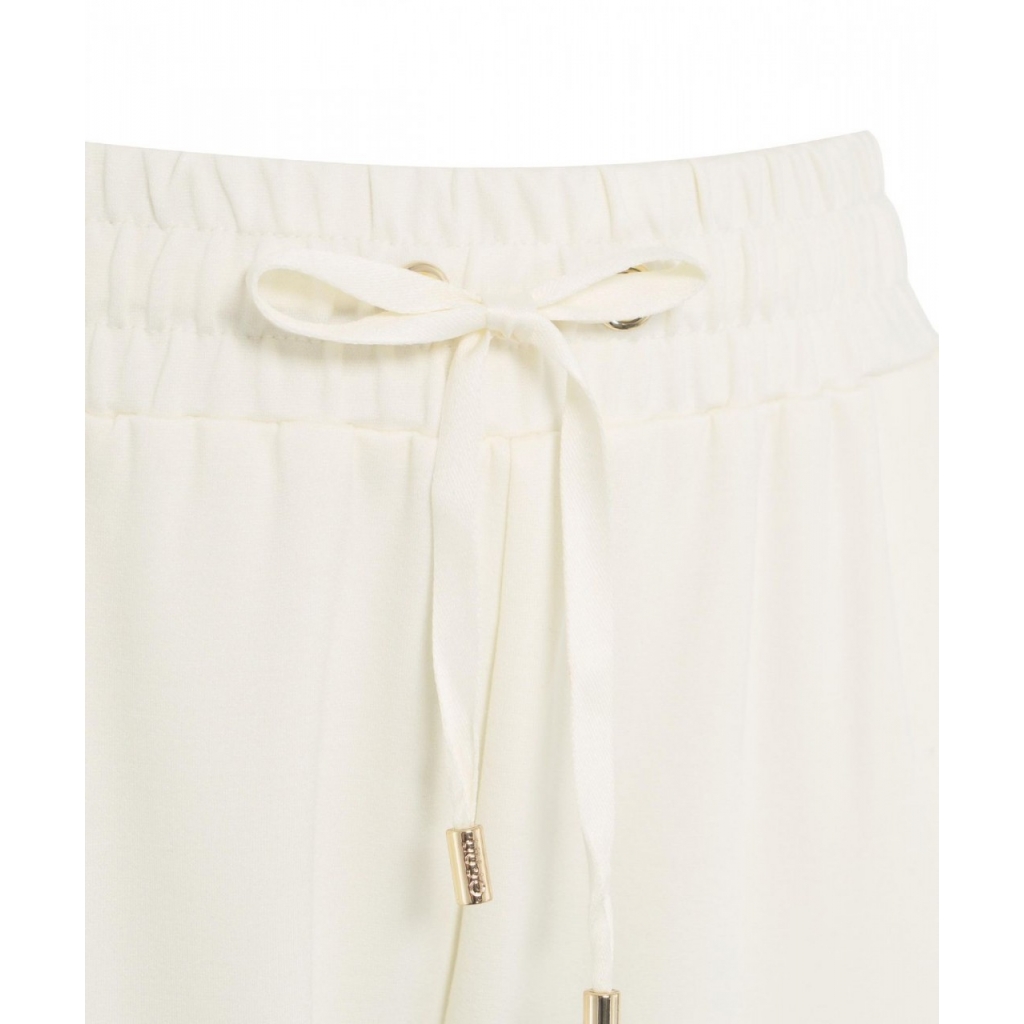 Pantaloni jogging con tasche cargo crema