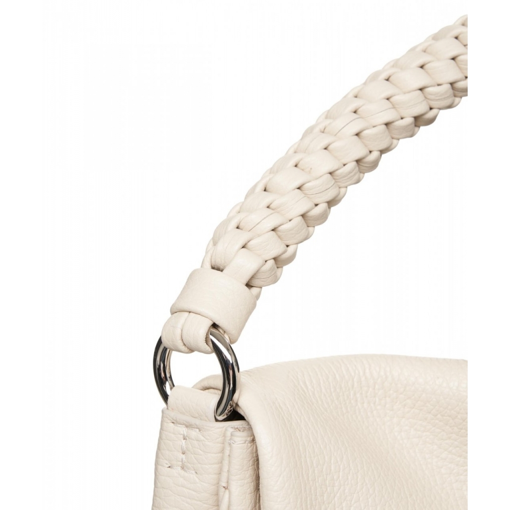 Schultertasche aus genarbtem Leder Creme