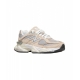 Sneakers 9060 beige