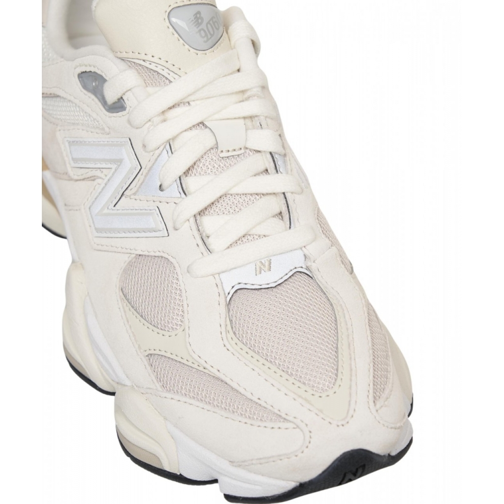 Sneakers 9060 beige